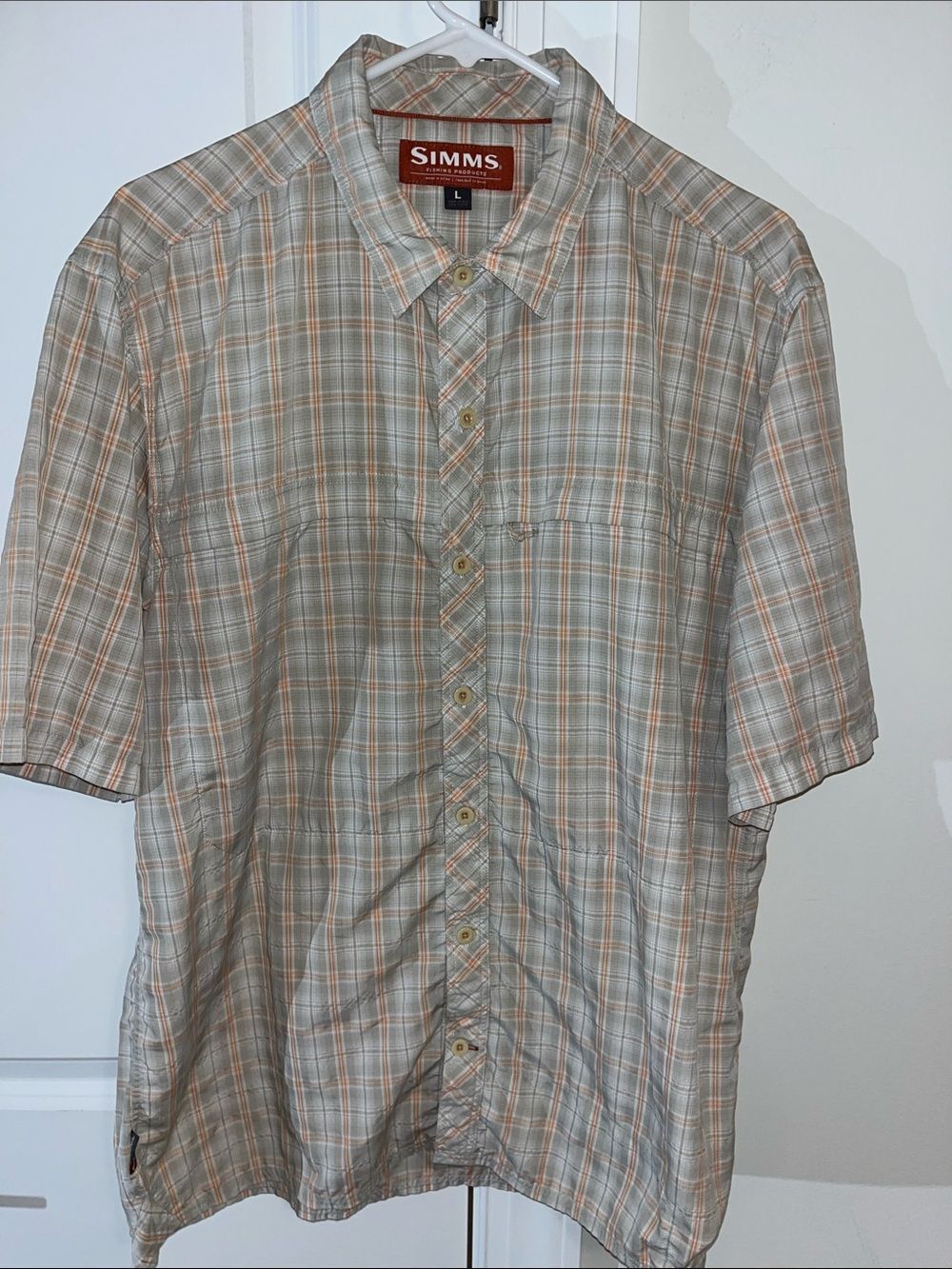 Simms Fishing fly Products Gingham Tan check plaid SS pocket fish logo shirt L